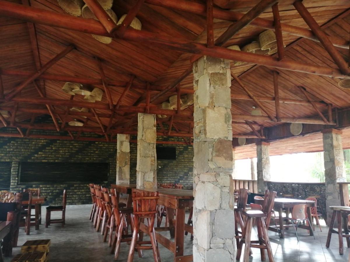 Murchison Backpackers Masindi Exterior foto